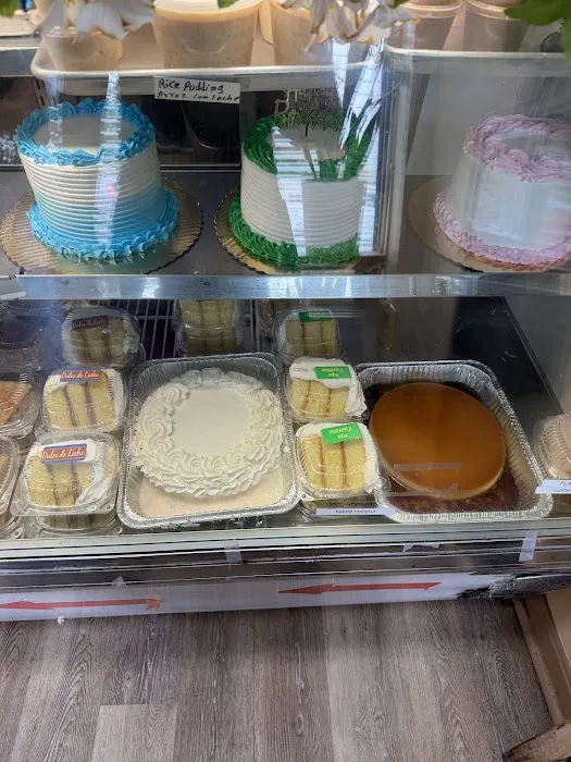 Caramelo Bakery & Cafe Picture 4