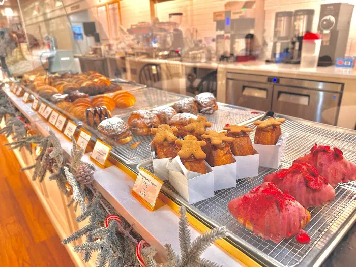 Lakon Paris Patisserie Picture 2