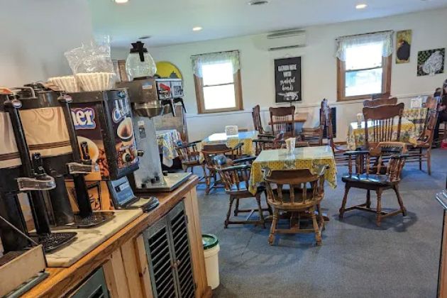 Heritage Deli & Bakery