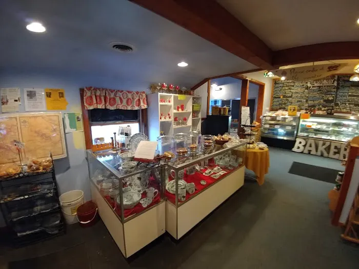 Heritage Deli & Bakery Picture 9