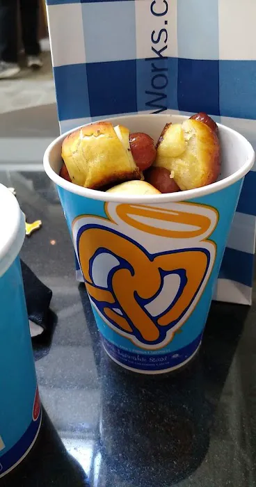 Auntie Anne's Picture 1