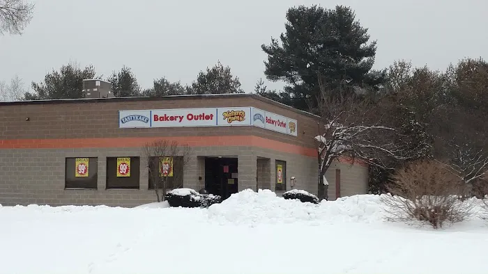 Country Kitchen Thrift Store/ Bakery Outlet Picture 7