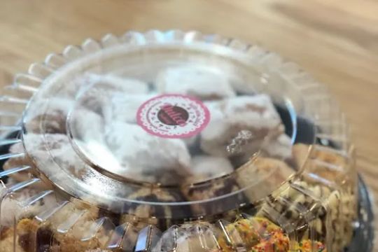Dulces Bakery La Casa de los Tres Leches - Online Cloud Kitchen
