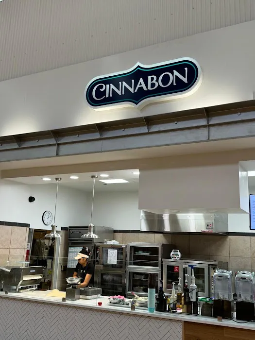 Cinnabon Picture 10