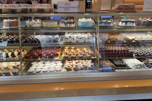 LaCascia's Bakery Deli & Catering
