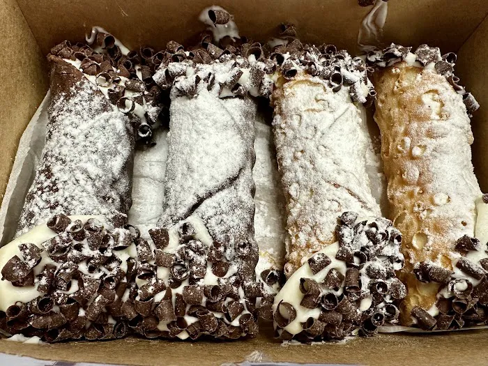 LaCascia's Bakery Deli & Catering Picture 2