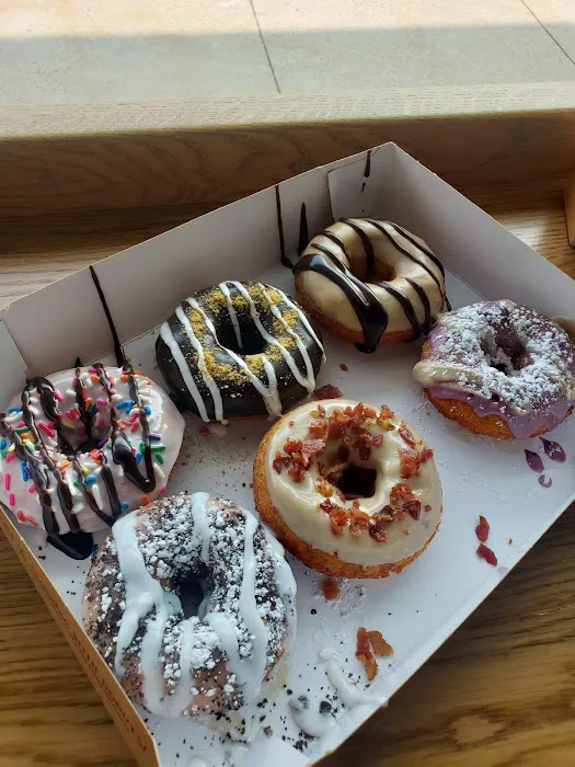 Duck Donuts Picture 3