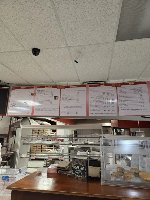 Hot Bagels & Deli Picture 3
