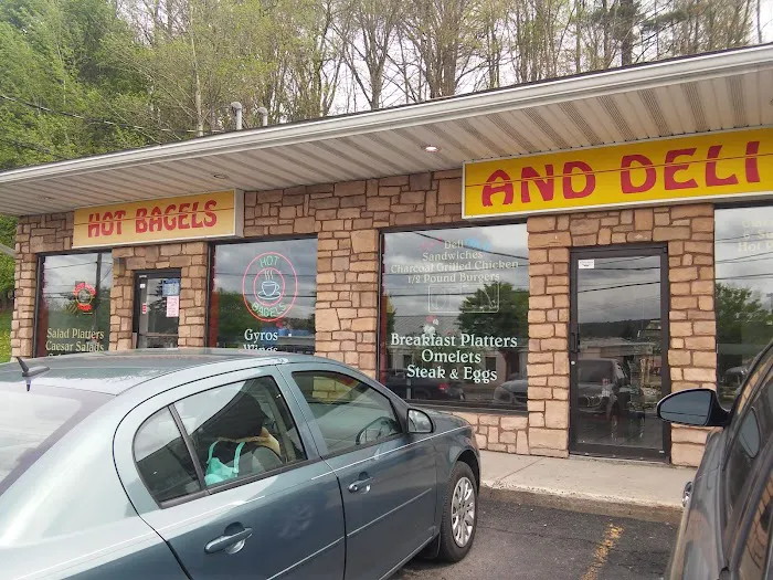 Hot Bagels & Deli Picture 6