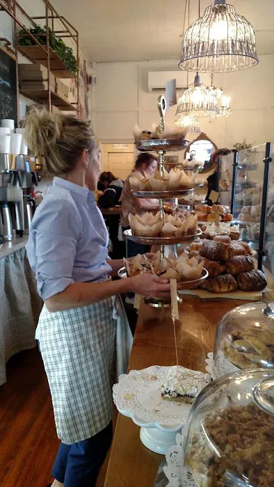 Two Teaspoons Picture 3