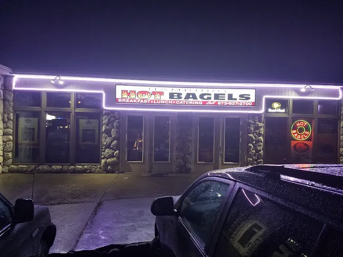 Hamburg Hot Bagels Picture 1