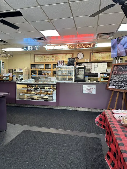 Augie's Brooklyn Bagels & Deli Picture 8