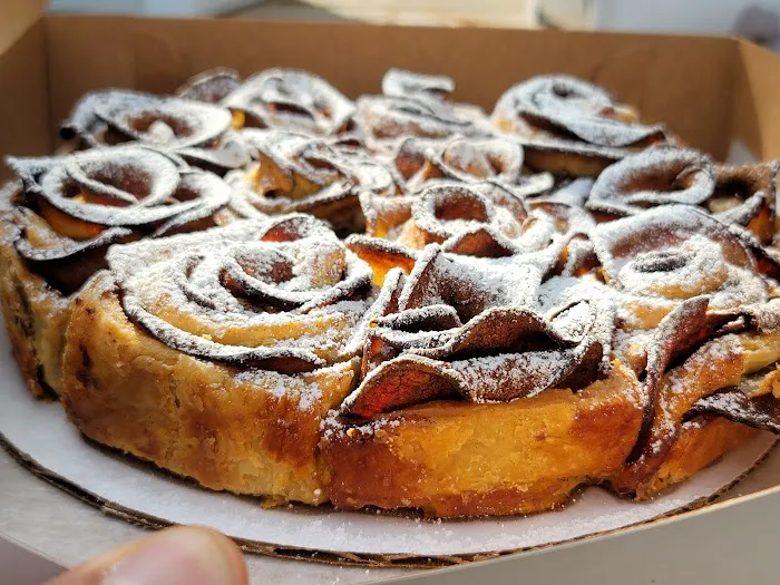 Shannon’s Eyes on the Pies Picture 6