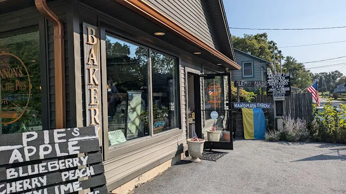 Shannon’s Eyes on the Pies Picture 1