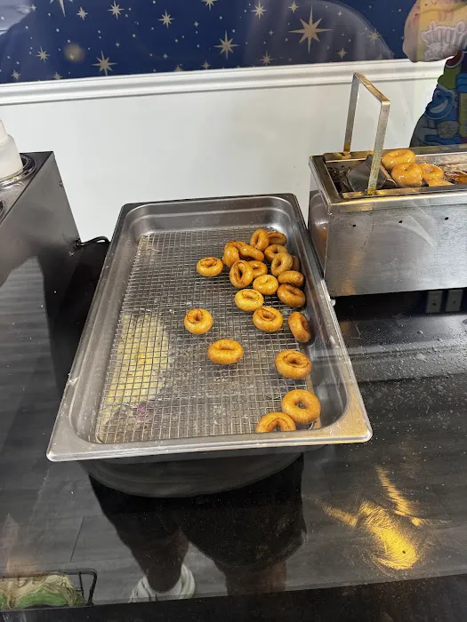 Dream Donuts Picture 3