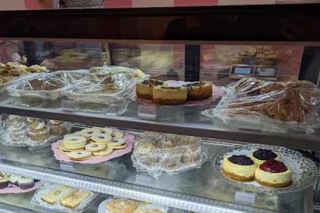 Bella Baketique