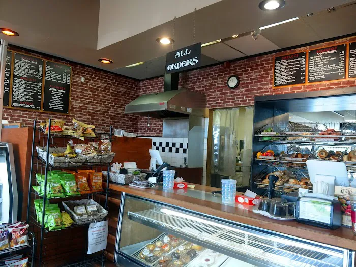 Kinnelon Bagels Deli & Cafe Picture 8