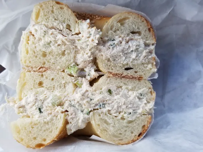 Eli's Bagels and Deli Picture 5