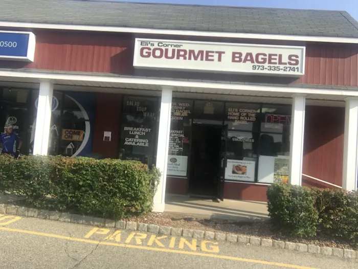 Eli's Bagels and Deli Picture 4