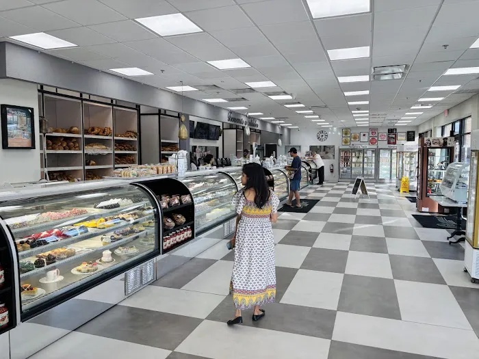 Calandra's Italian & French Bakery Picture 7