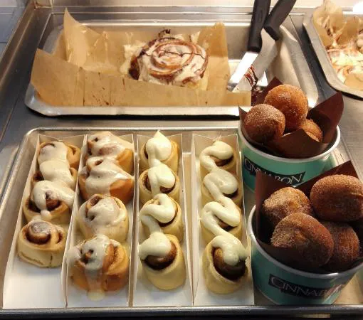 Cinnabon Picture 3