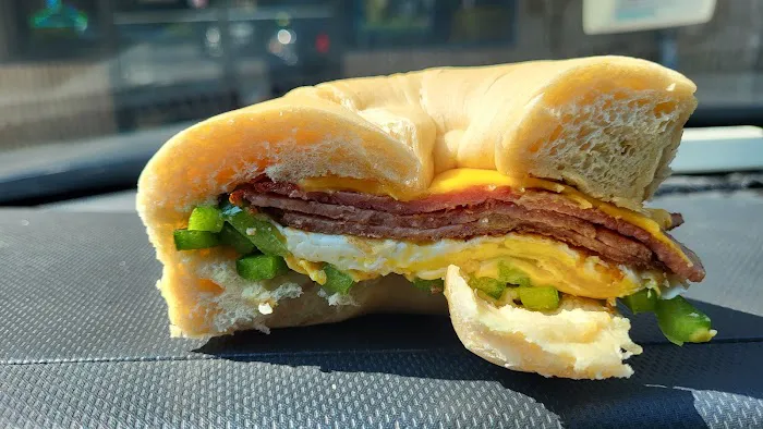 Bagels Unlimited Picture 4