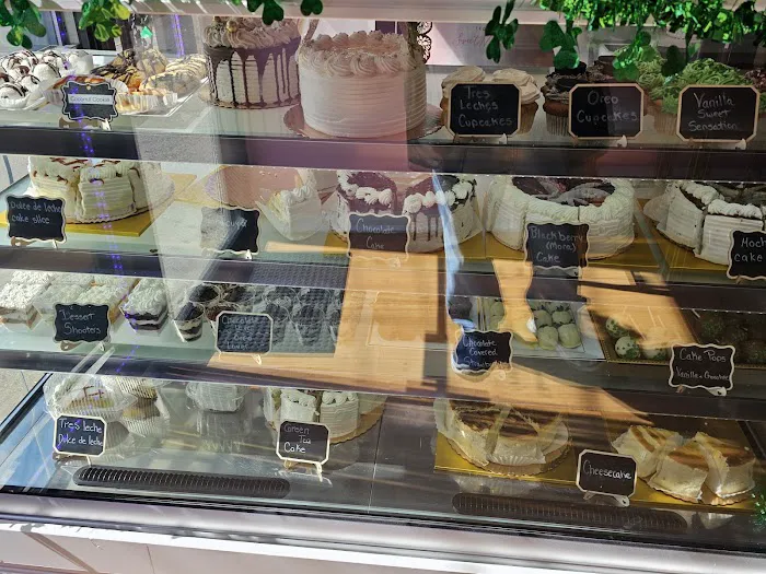 Sweet n' Cake Picture 1