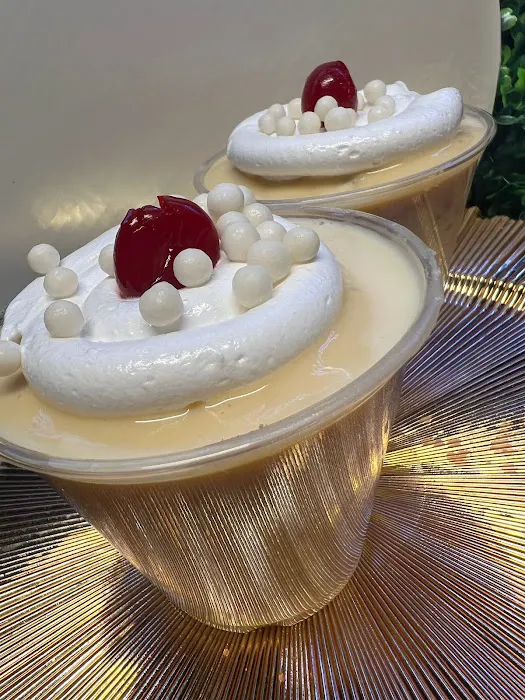 Pink cakery Picture 5