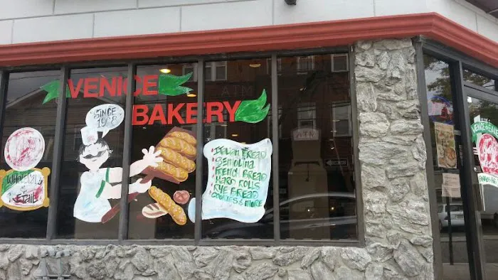 New Venice Bakery Picture 3