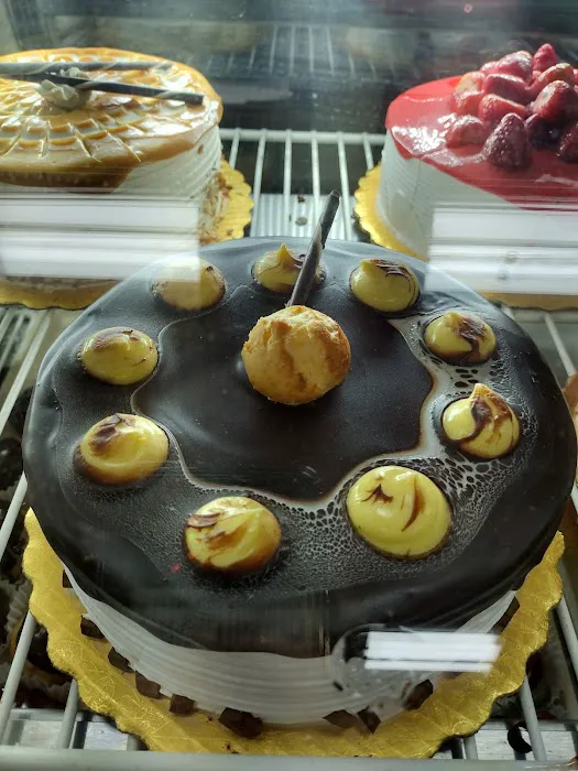 New Venice Bakery Picture 7