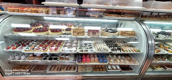 New Venice Bakery Picture 8