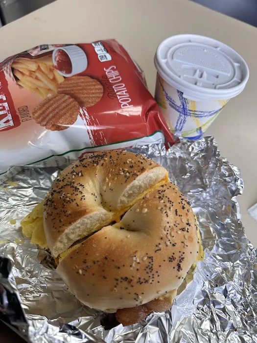 Metro Bagel & Deli Picture 1