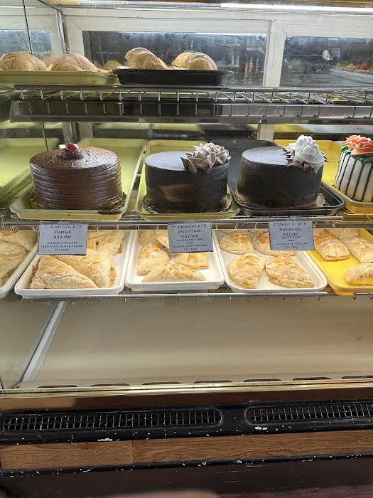 Lakeview Bakery Picture 2