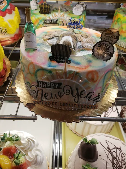 Lakeview Bakery Picture 6