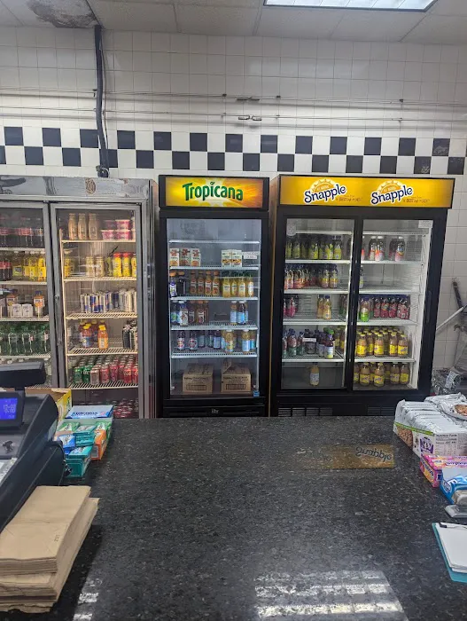 Plaza Bagels & Deli Picture 2