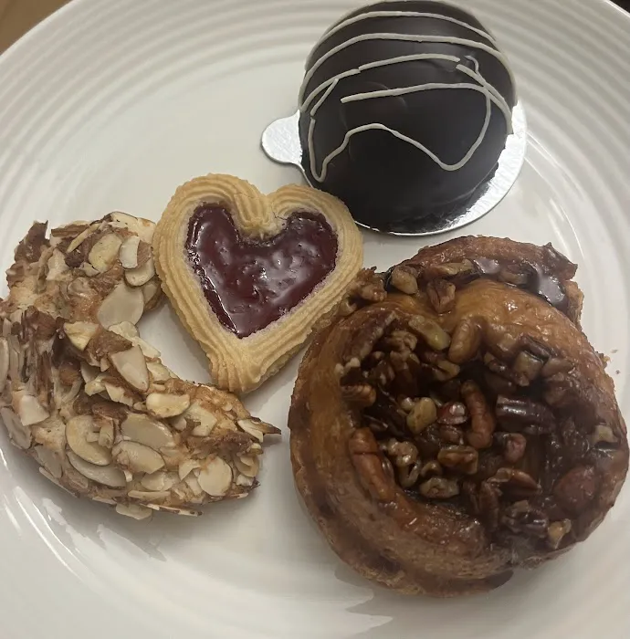 Grandma Miller's Pies & Pastries Picture 3