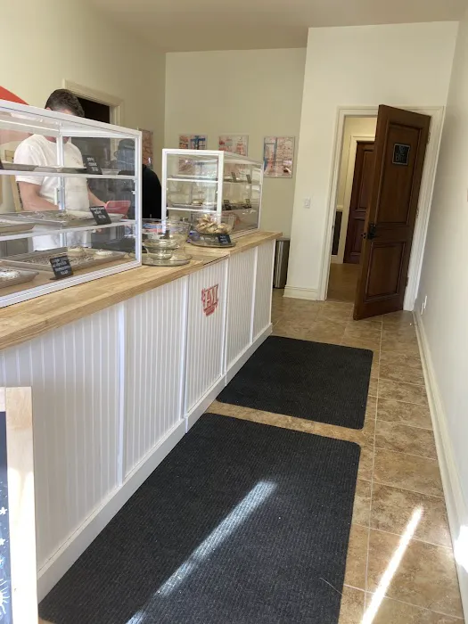 Honey-Mills Bakery Picture 2