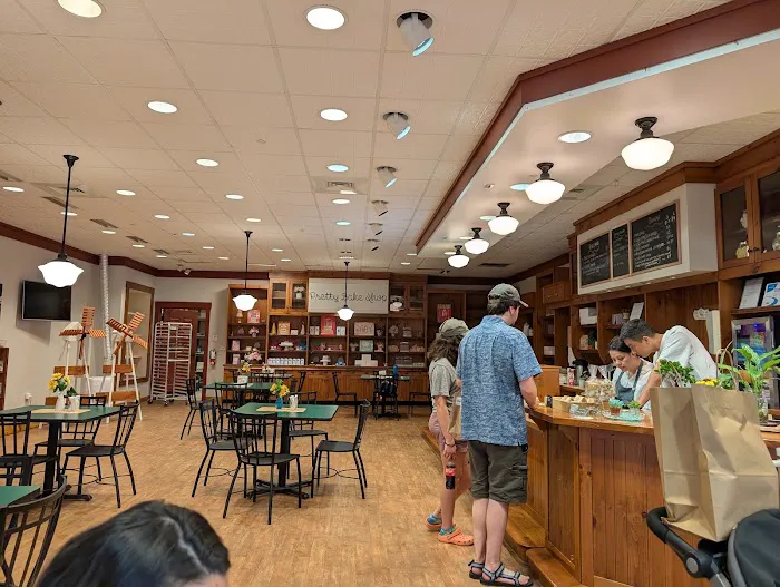Pretty Bake Shop Picture 8