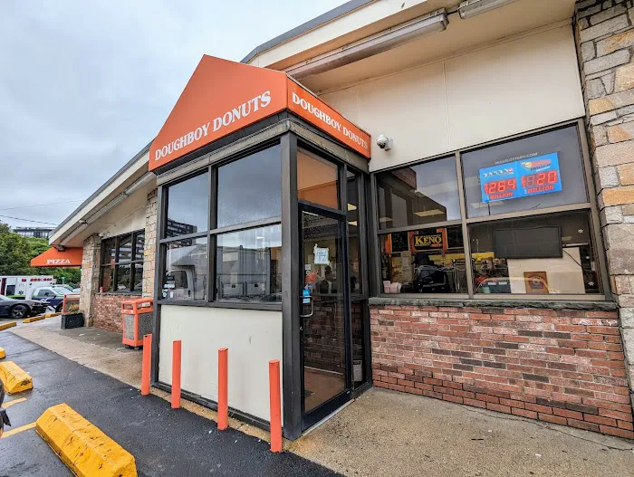 Doughboy Donuts & Deli Picture 5