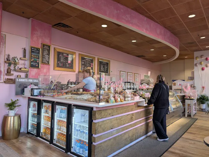 Annie’s Bakery & Cafe Picture 9
