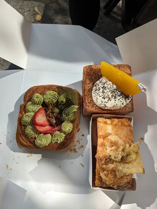 Lakon Paris Patisserie Picture 4