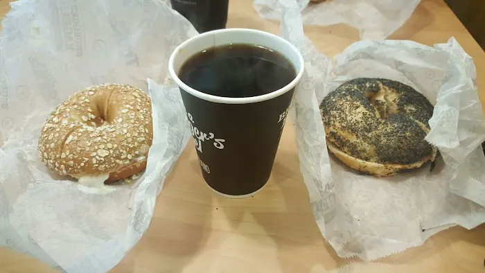 Bruegger's Bagels Picture 1