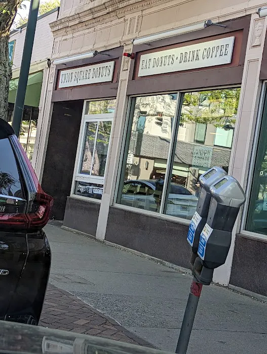 Union Square Donuts Picture 1