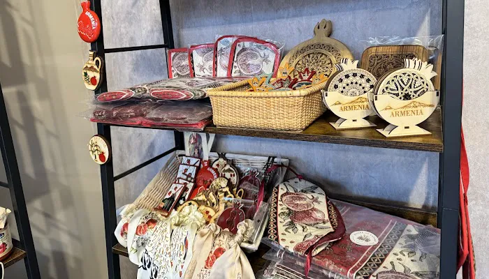 House of Lavash Picture 2