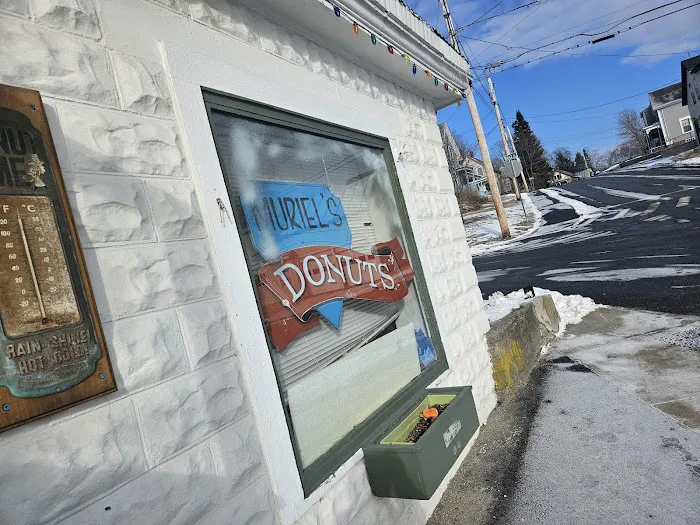 Muriel's Donuts Picture 4