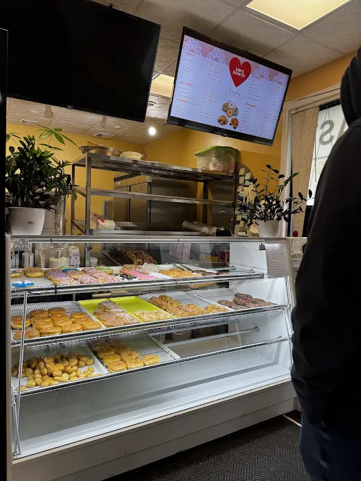 Kim’s Donuts Picture 7
