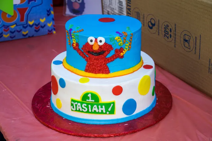 Batter Up Cake Picture 1