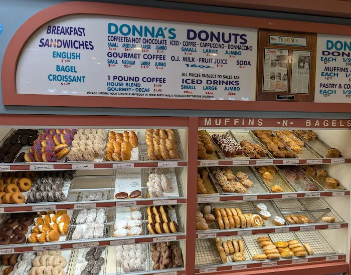 Donna's Donuts Picture 2