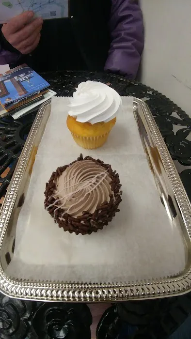 Little Delights Bakery Picture 10