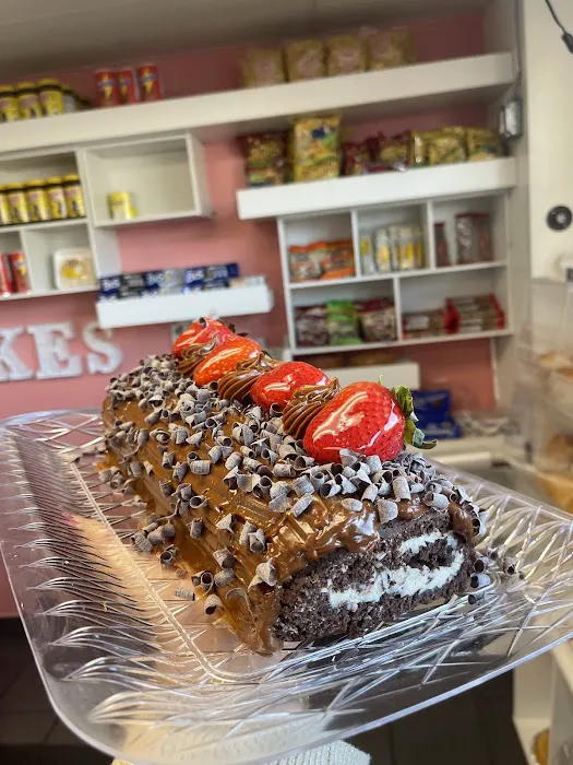 Delicias Cake & Bakery Picture 8